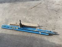APPROX. 4ft CONCRETE BULL FLOAT & 3No. HANDLES - 7