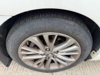 TOYOTA AVENSIS BUSINESS EDITION SPO 1.6D&nbsp; - 15