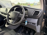 PEUGEOT EXPERT 1400 PROFESSIONAL STANDARD 2.0 BLUE HDI 145PS - 30