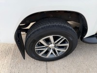TOYOTA HILUX INVINCIBLE 2.4 D-4D 4WD DOUBLE CAB PICKUP - 26
