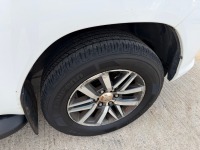 TOYOTA HILUX INVINCIBLE 2.4 D-4D 4WD DOUBLE CAB PICKUP - 29