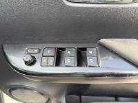 TOYOTA HILUX INVINCIBLE 2.4 D-4D 4WD DOUBLE CAB PICKUP - 33
