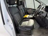 RENAULT TRAFIC SL29 BUSINESS SWB 1.6 DCI 120PS - 23