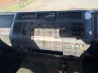 MAN LE14.220 4x2 14 TON 3-WAY DROPSIDE TIPPER - 25