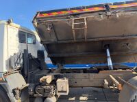 MAN LE14.220 4x2 14 TON 3-WAY DROPSIDE TIPPER - 48