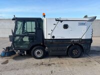SCHMIDT COMPACT 200 4.5 TON ROAD LEGAL SWEEPER - 2
