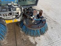 SCHMIDT COMPACT 200 4.5 TON ROAD LEGAL SWEEPER - 10