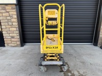 BOSS X3X BATTERY OPERATED PERSONNEL LIFT - 2