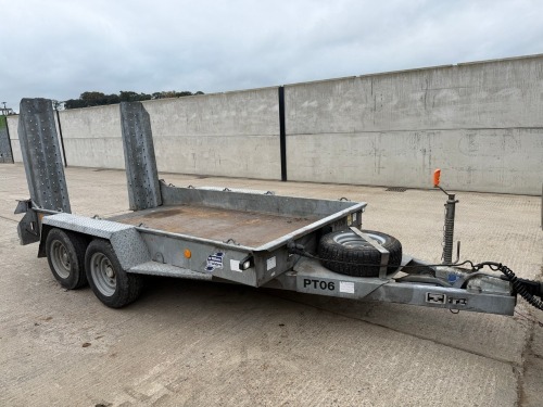 IFOR WILLIAMS 10ft5" X 5ft7" TWIN AXLE 3.5 TON PLANT TRAILER