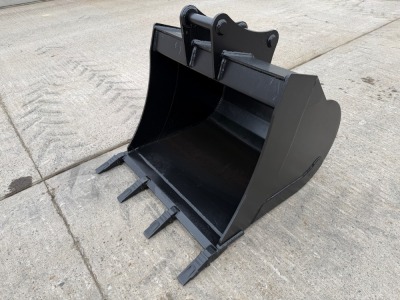UNUSED SPERRIN APPROX. 3FT DIGGING BUCKET TO SUIT 8 TON EXCAVATOR