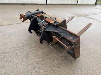 ULRICH HYDRAULIC FORL POSITIONER TO SUIT JCB FORKLIFT - 8