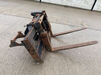 ULRICH HYDRAULIC FORL POSITIONER TO SUIT JCB FORKLIFT - 9