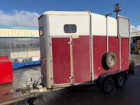 APPROX. 12ft x 6ft IFOR WILLIAMS HB510R TWIN AXLE HORSE BOX TRAILER - 3