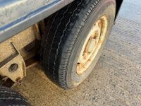 APPROX. 12ft x 6ft IFOR WILLIAMS HB510R TWIN AXLE HORSE BOX TRAILER - 17