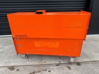 2No. METAL PIPE CARRIERS&nbsp; - 2