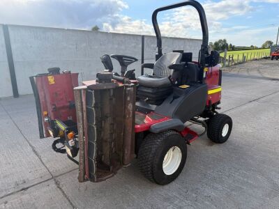 TORO LT-F3000 3 GANG FLAIL DIESEL ROAD LEGAL RIDE ON MOWER