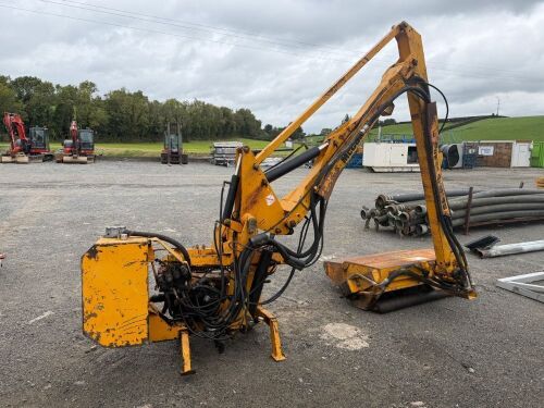 MC CONNEL POWER ARM 95 HEDGE CUTTER