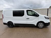 RENAULT TRAFIC SL28 BUSINESS+ SWB BLUE 2.0 DCI 130PS CREW VAN - 25