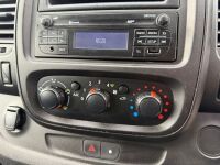 VAUXHALL VIVARO 2900 ECOFLEX COMBI L1 H1 1.6 CDTI 95PS MINIBUS - 26