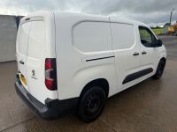 PEUGEOT PARTNER&nbsp;850 PROFESSIONAL 1.5 BLUE HDI 100 - 18