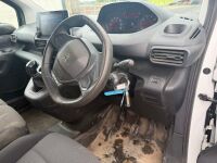 PEUGEOT PARTNER&nbsp;850 PROFESSIONAL 1.5 BLUE HDI 100 - 27