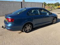 VOLKSWAGEN JETTA SE BLUEMOTION TECH 2.0 TDI 4DR SALOON - 12