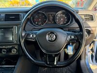 VOLKSWAGEN JETTA SE BLUEMOTION TECH 2.0 TDI 4DR SALOON - 19