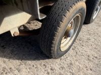 APPROX. 12ft x 6.6ft IFOR WILLIAMS 3500kgs TWIN AXLE LIVESTOCK TRAILER - 5