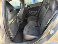 MERCEDES-BENZ GLA 220D 4 MATIC AMG LINE AUTOMATIC&nbsp; - 11