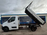 RENAULT MASTER ML35TW BUSINESS MWB RWD 2.3 DCI 125PS LOW ROOF DROPSIDE TIPPER - 14