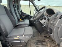 RENAULT MASTER ML35TW BUSINESS MWB RWD 2.3 DCI 125PS LOW ROOF DROPSIDE TIPPER - 31
