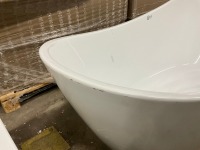 Viktor Benson Elemi Modern Freestanding Slipper Bath 1750x750mm - 10