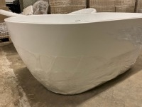 Viktor Benson Quito Freestanding Bath 1550x750mm - 3