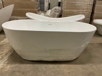 Viktor Benson Quito Freestanding Bath 1550x750mm - 8