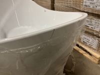 Viktor Benson Tahoe Freestanding Double Ended Bath 1800x800mm (Damaged) - 7