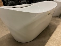 Viktor Benson Taha 1700x800mm Freestanding Double Ended Bath&nbsp; - 5