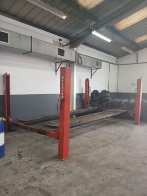 WERTHER 441 3500kgs 3 PHASE 4 POST VEHICLE LIFT