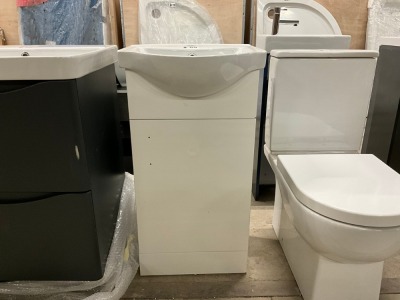 Approx. 450mm Floor Standing Vanity Unit