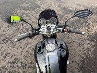 YAMAHA XJR 1300 MOTORBIKE - 24