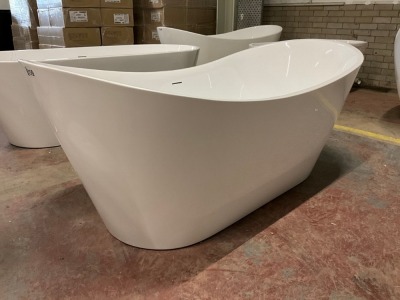 Bath Approx. 1700x800mm
