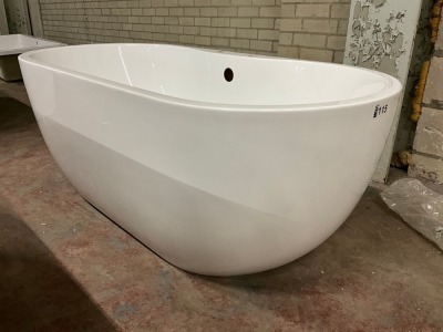 Bath Approx. 1540x740mm