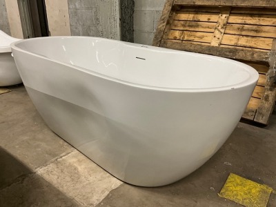 Bath Approx. 1650x740mm