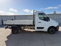 RENAULT MASTER ML35TW BUSINESS MWB RWD 2.3 DCI 125PS LOW ROOF DROPSIDE TIPPER - 23