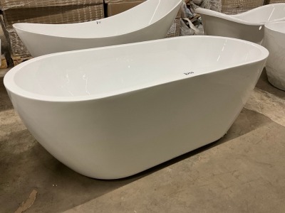Viktor Benson Quito Freestanding Bath 1650x750mm