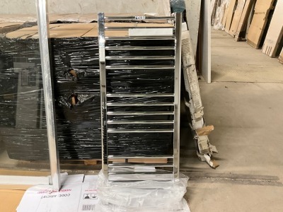 Approx. 500x1200 Heated Towel Radiator & Fittings (Chrome)