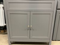 800mm Grey Traditional Floor Ftanding 2 Door Vanity Unit with white 1 Tap hole Basin, with matching 500mm WC Unit & Traditional Back to Wall Toilet. - 11