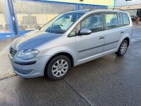 VOLKSWAGEN TOURAN S 1.9 TDI 105PS 5DR ESTATE - 7