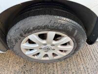 VOLKSWAGEN TOURAN S 1.9 TDI 105PS 5DR ESTATE - 12