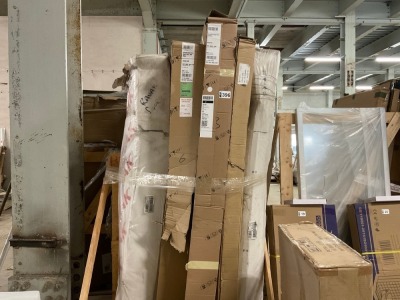 Pallet of Assorted Shower Doors