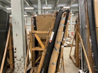 Pallet of Assorted Shower Doors